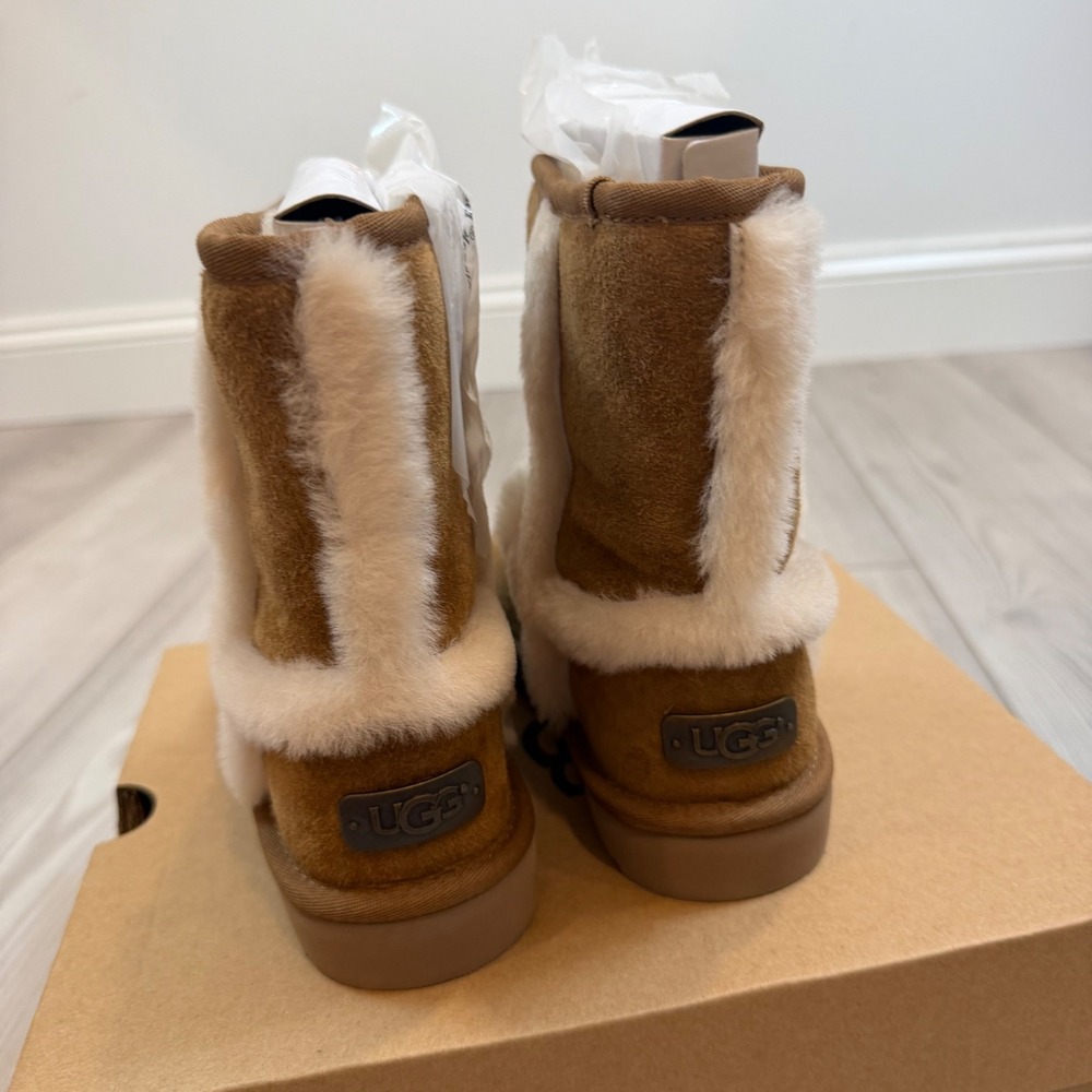 NEW UGG Kids Hadley Chestnut Suede Water Resistant Boots Size 1 1010253 K/CHE - Picture 4 of 9